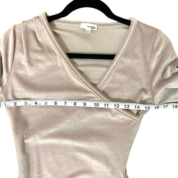 𝅺ARITZIA WILFRED FREE Klum Velvet Wrap Dress Size Small - Picture 13 of 14